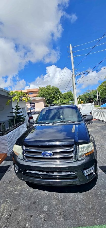 2016 Ford Expedition XLT Sport