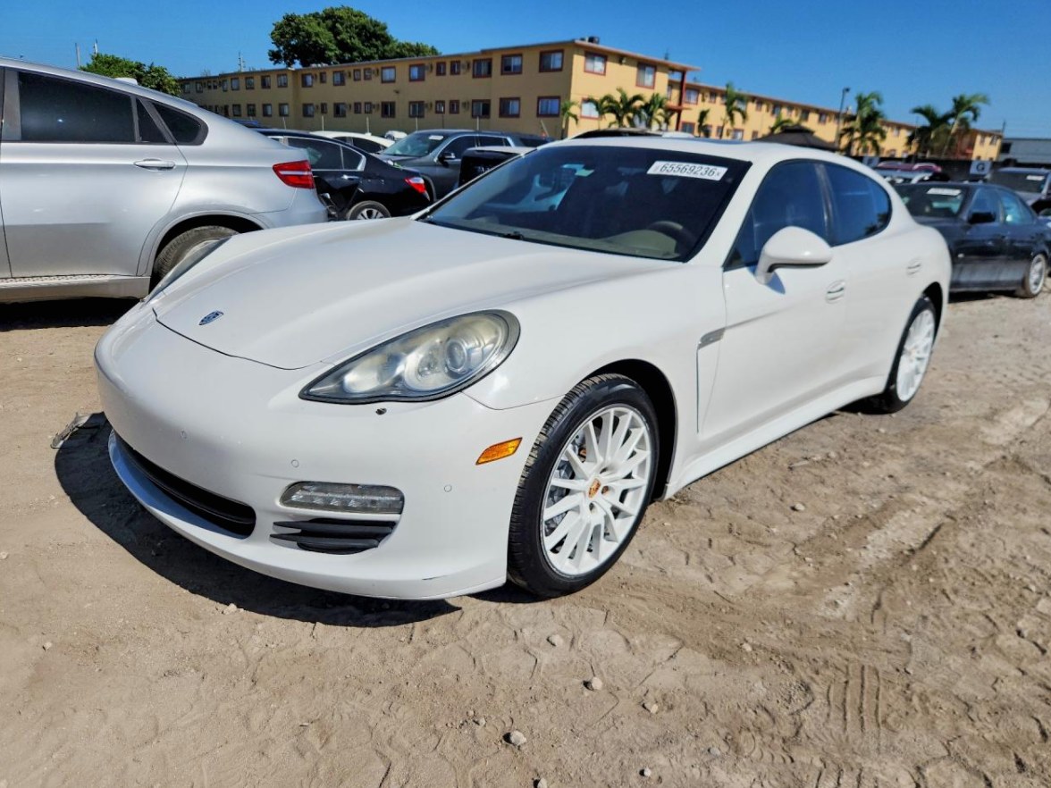 2012 Porsche Panamera