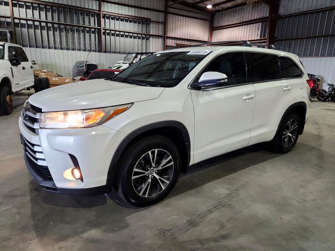 2017 Toyota Highlander