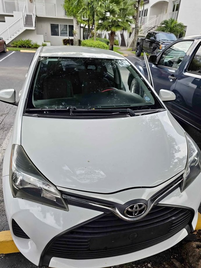 2017 Toyota Yaris L