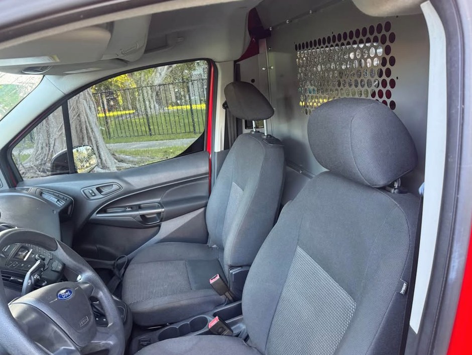 2016 Ford Transit connect cargo