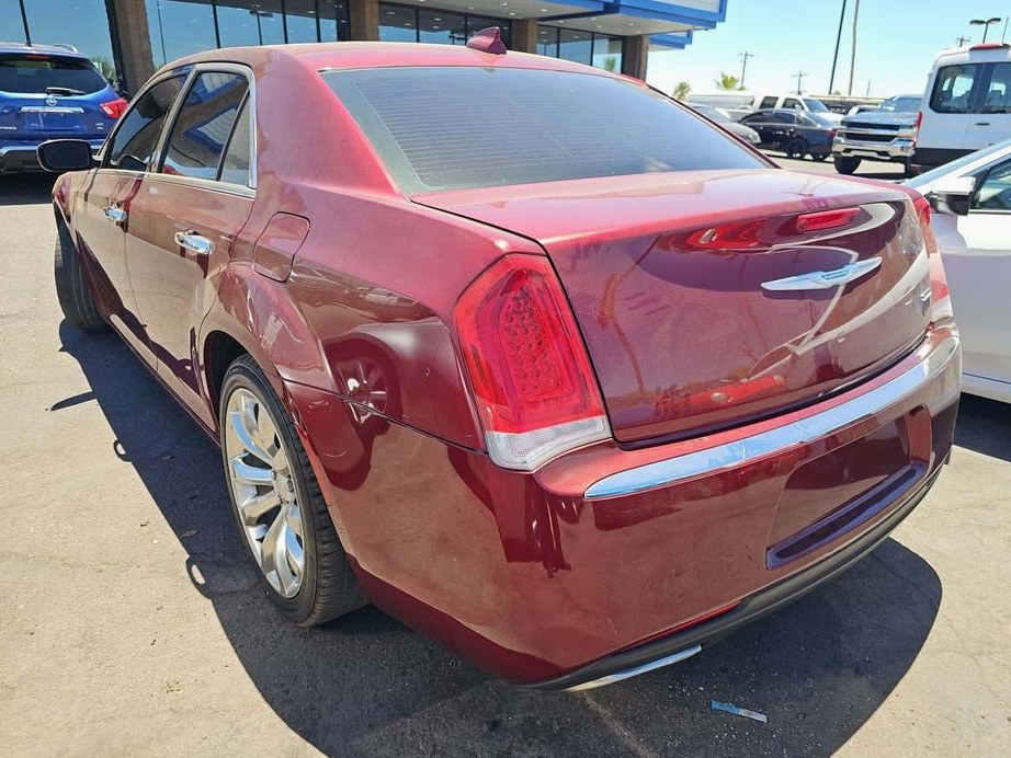 2020 Chrysler 300 (456)