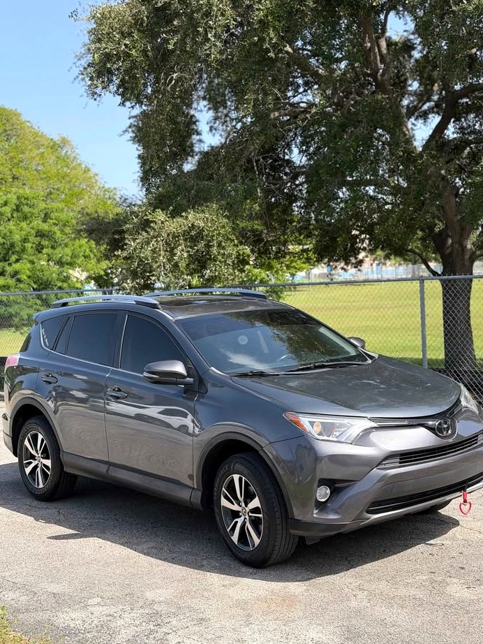 2018 Toyota Rav4 XLE Sport