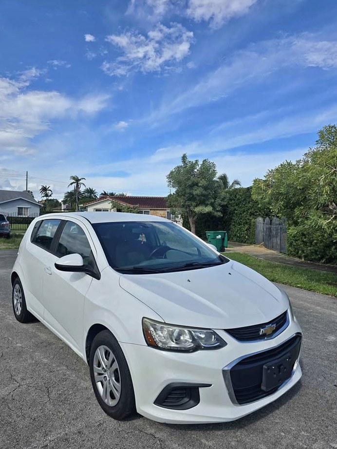 2017 Chevrolet Sonic LS Hatchback