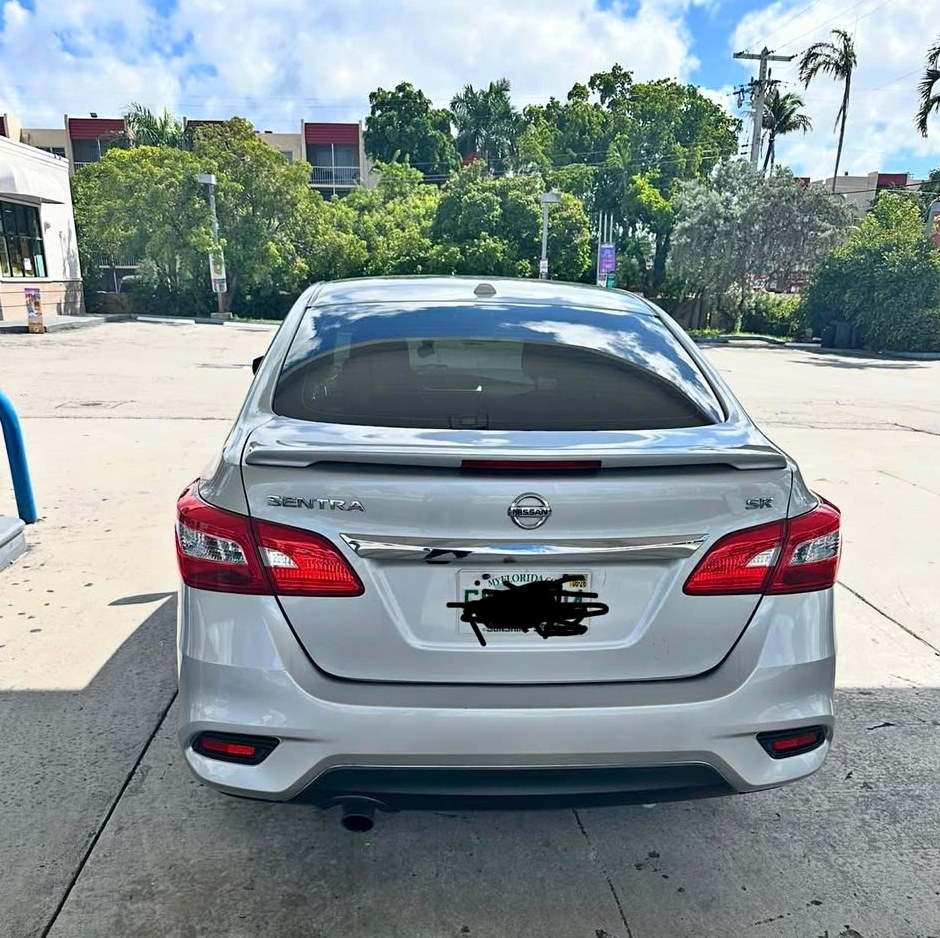 2019 Nissan Sentra SR Sedan