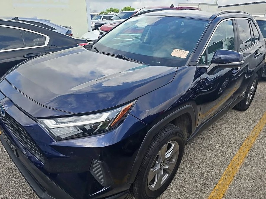 2022 Toyota Rav (369)