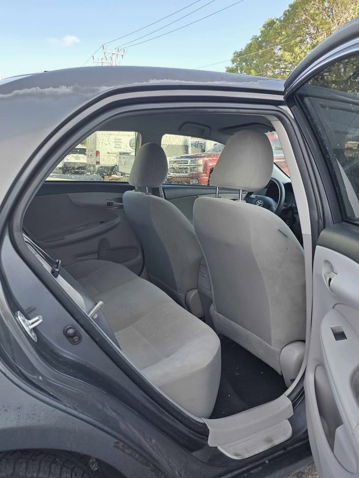 2012 Toyota Corolla L Sedan