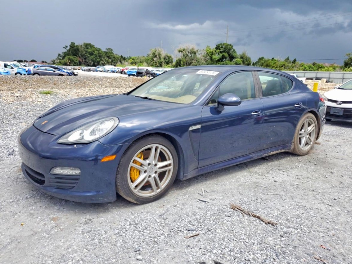 2013 Porsche Panamera