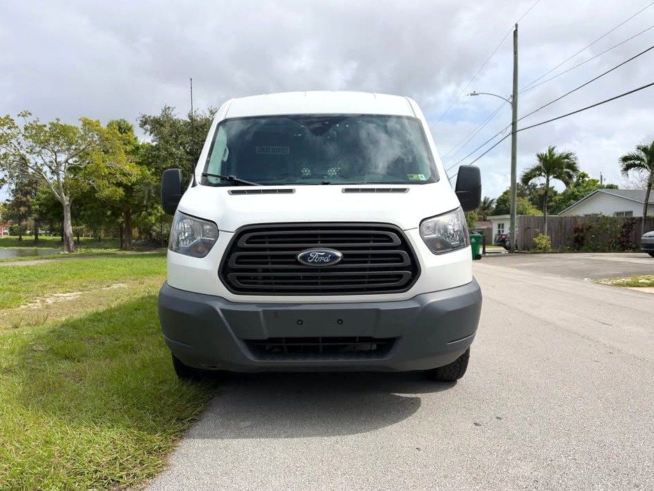 2018 Ford Transit 350 cargo