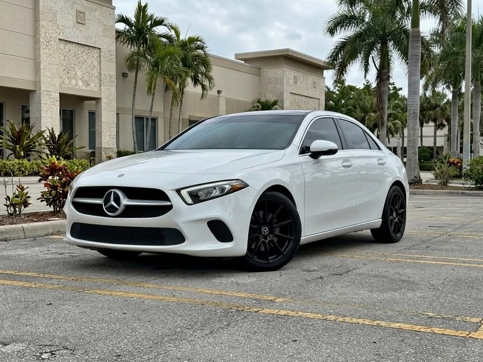 2020 Mercedes-Benz A220