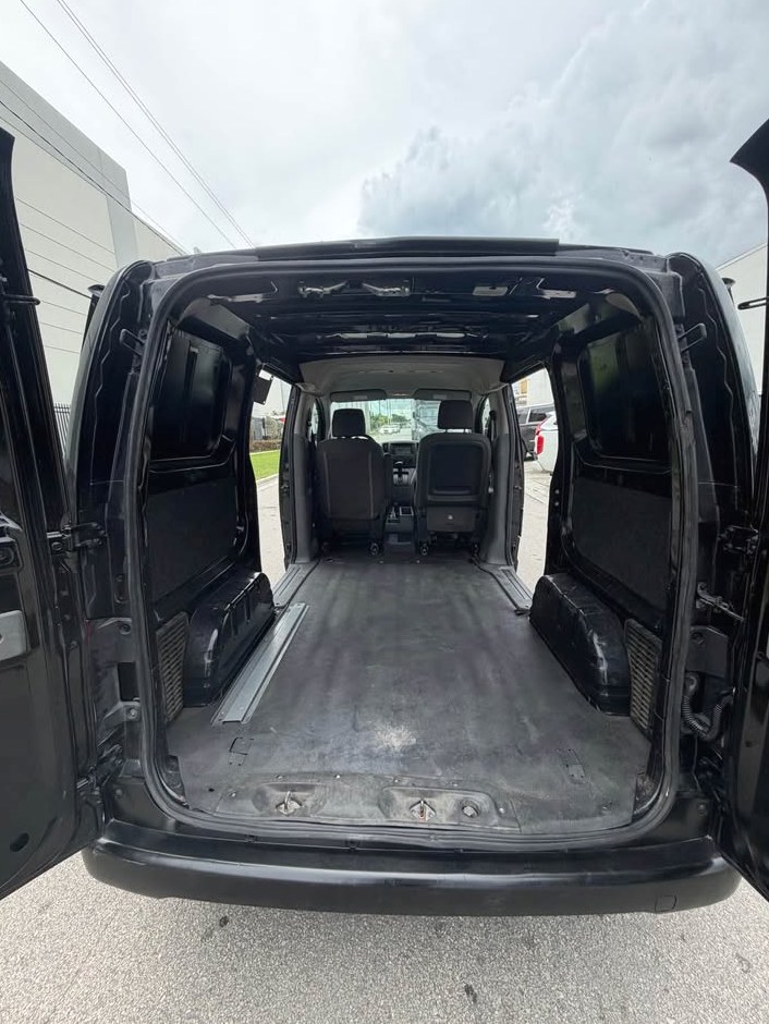 2015 Nissan NV200