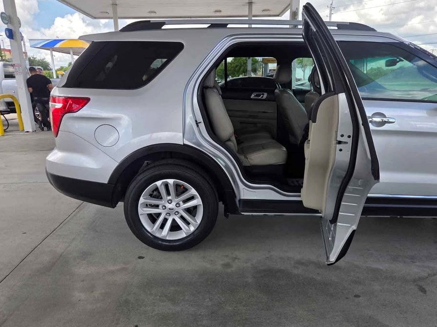 2012 Ford Explorer