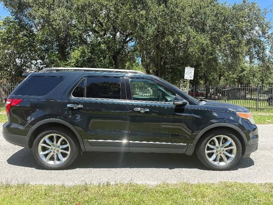 2014 Ford Explorer