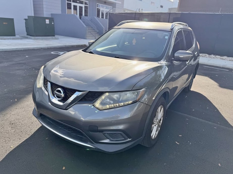 2015 Nissan Rogue sv