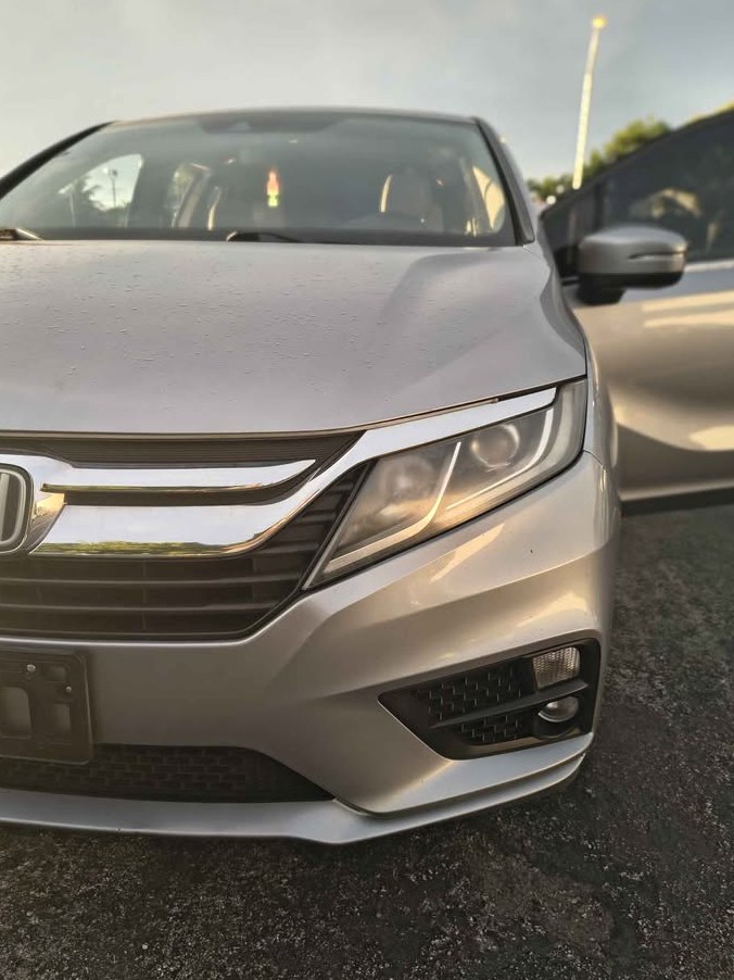 2022 Honda Odyssey Elite Minivan