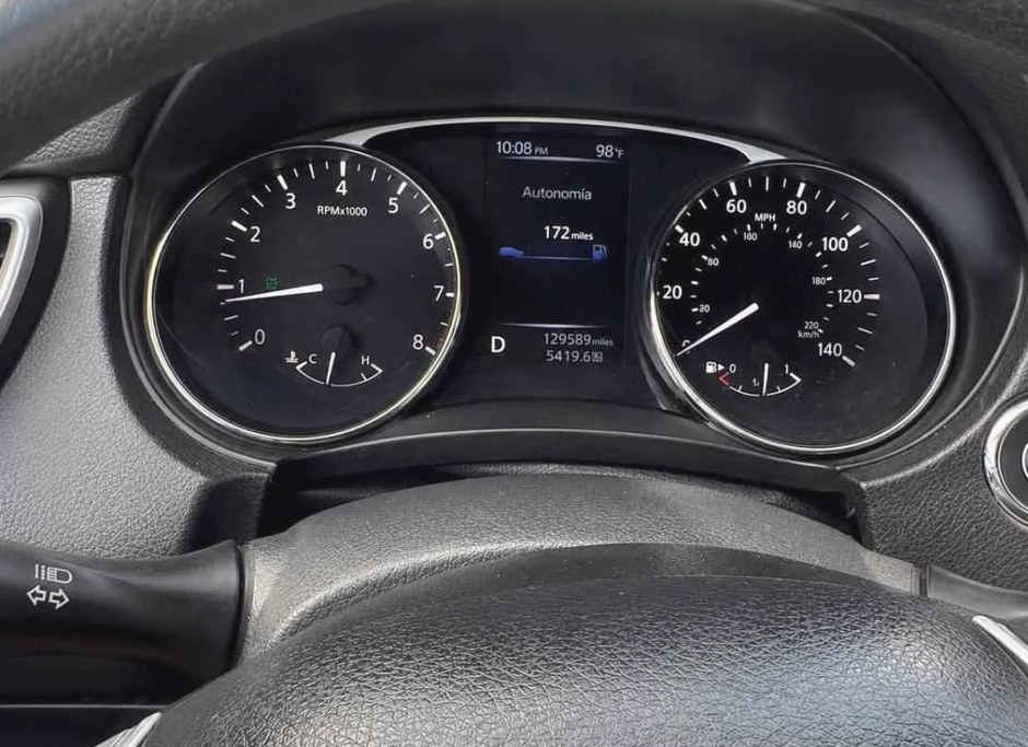 2016 Nissan Rogue S Sport