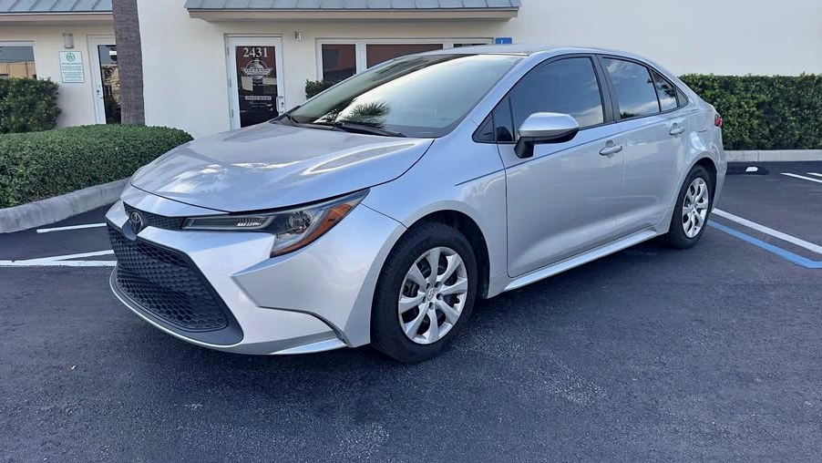 2021 Toyota Corolla LE Plus