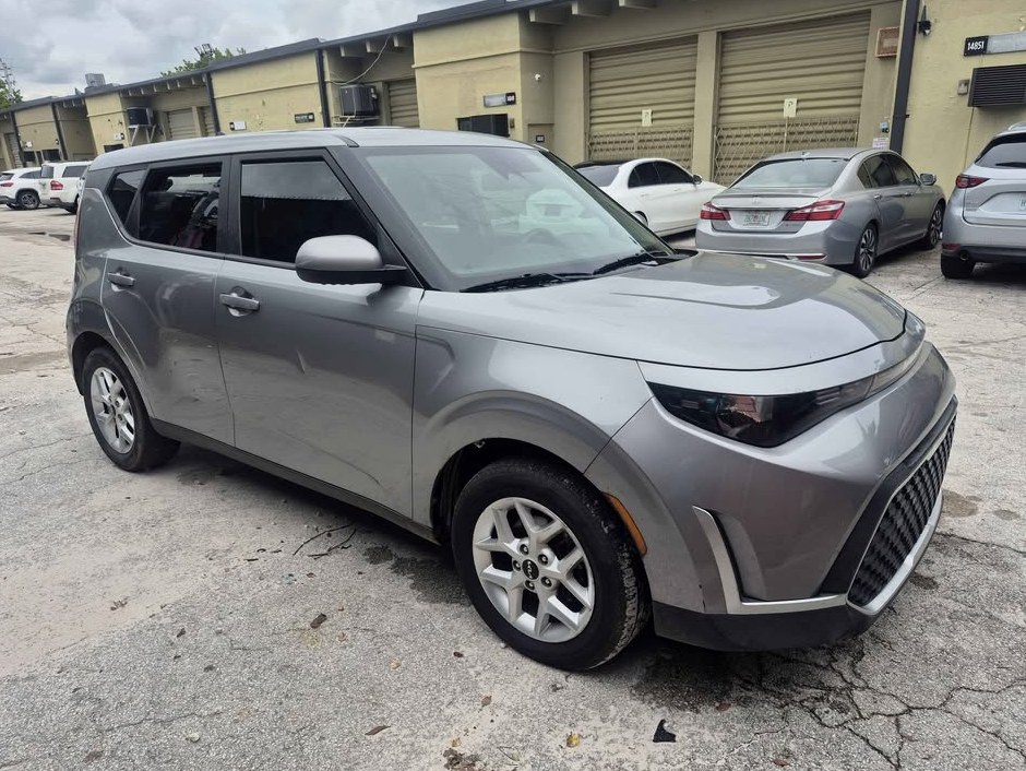 2023 Kia Soul Wagon 4D