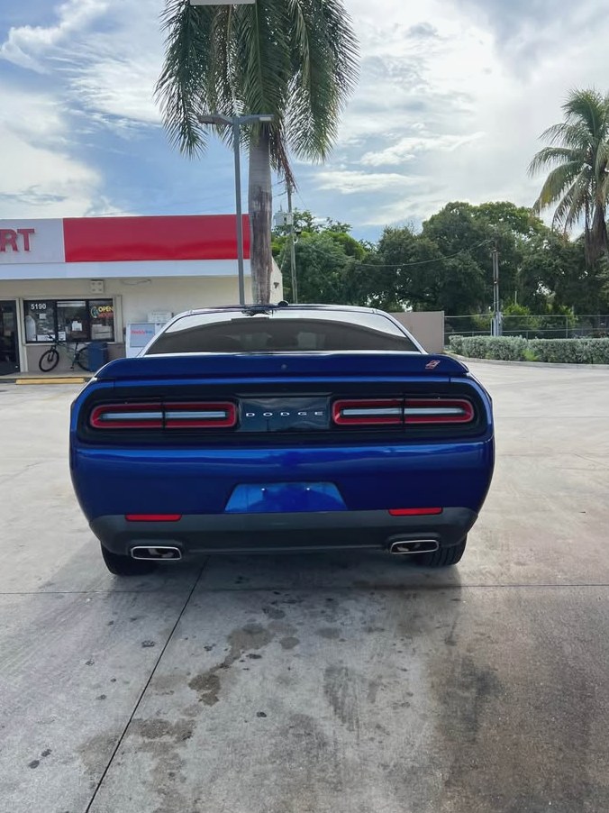 2022 Dodge Challenger SXT Coupe