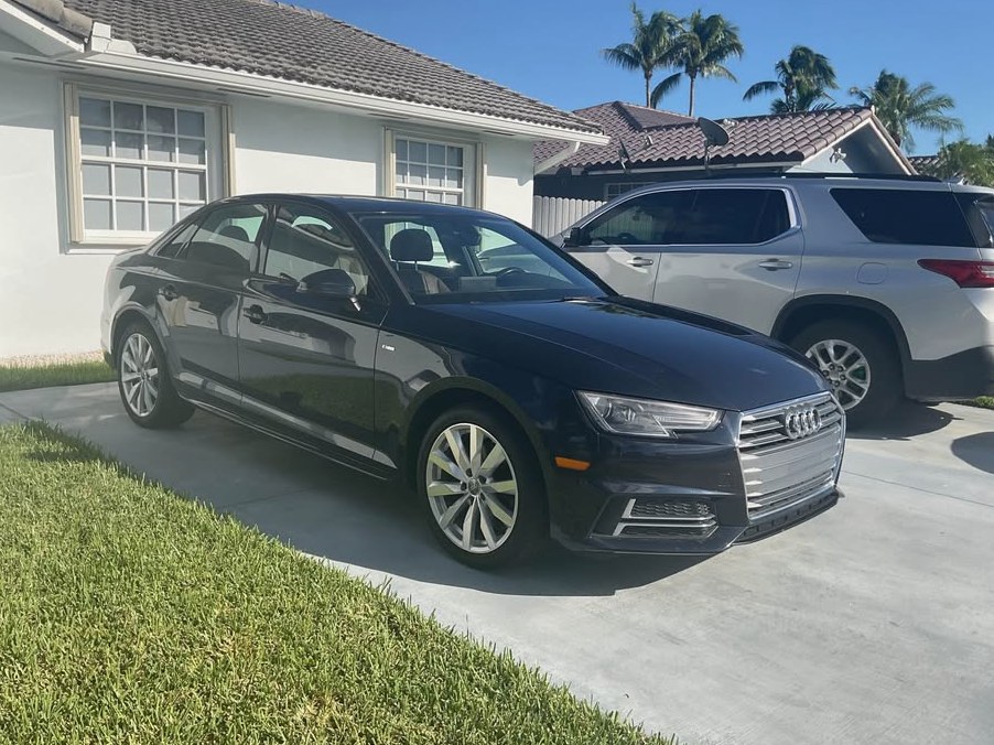 2018 Audi A4 2.0T Sedan