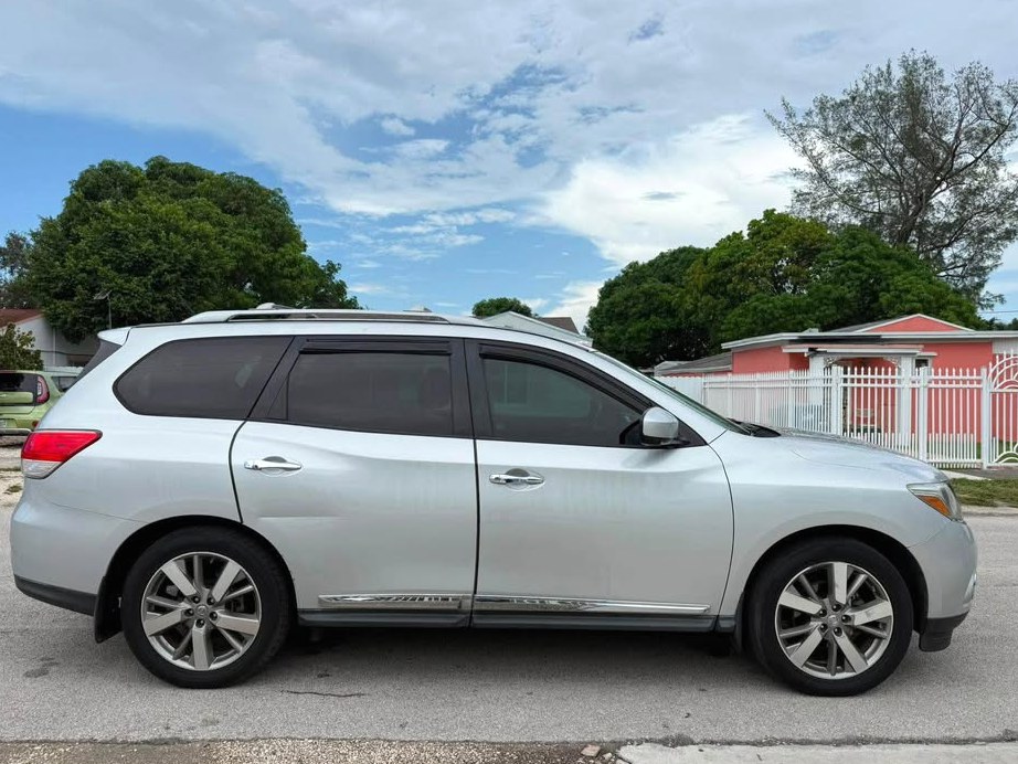 2016 Nissan Pathfinder Platinum