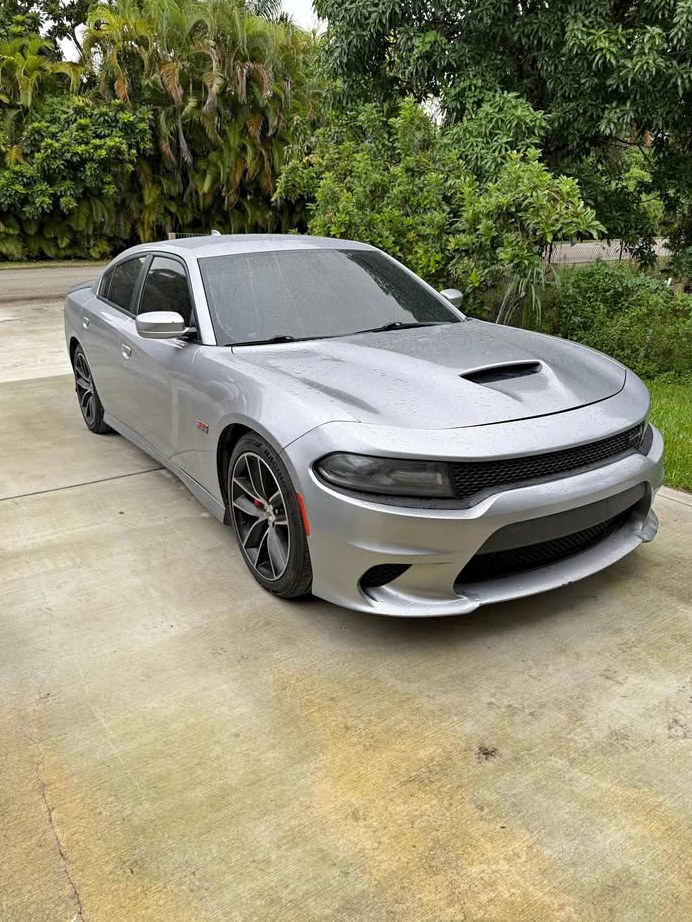 2017 Dodge Charger R/T Scat