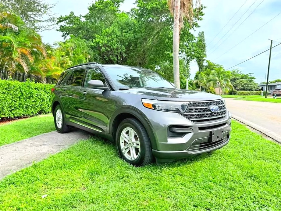 2020 Ford Explorer
