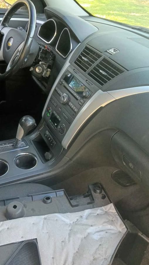 2011 Chevrolet Traverse LT Sport
