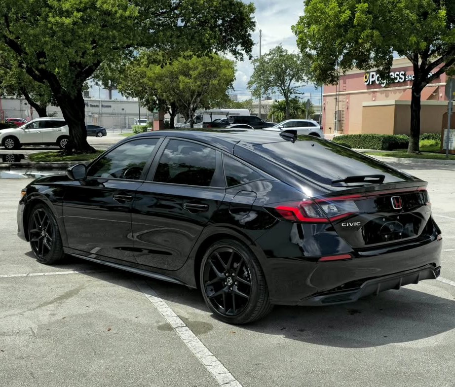 2024 Honda Civic Sport Hatchback
