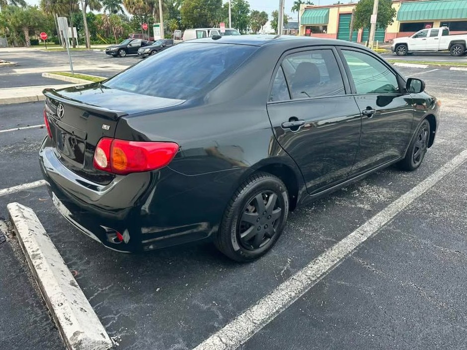 2009 Toyota Corolla CE Sedan