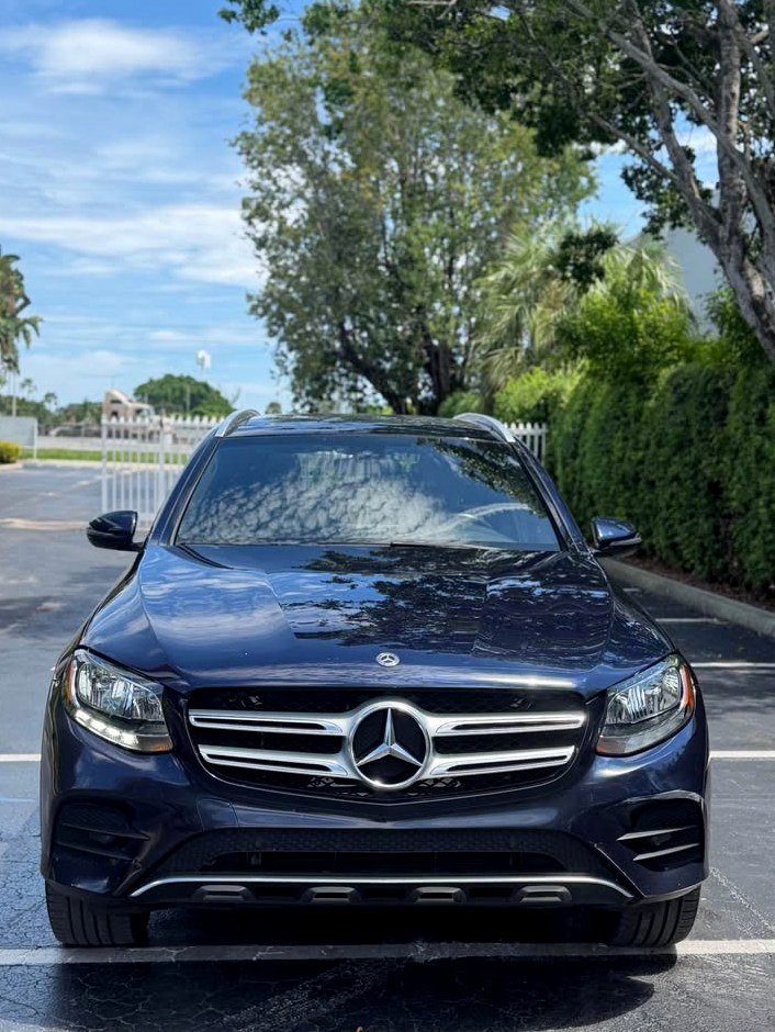 2018 Mercedes-Benz GLC 300 Sport