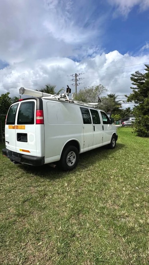 2013 Chevrolet Express 2500 cargo