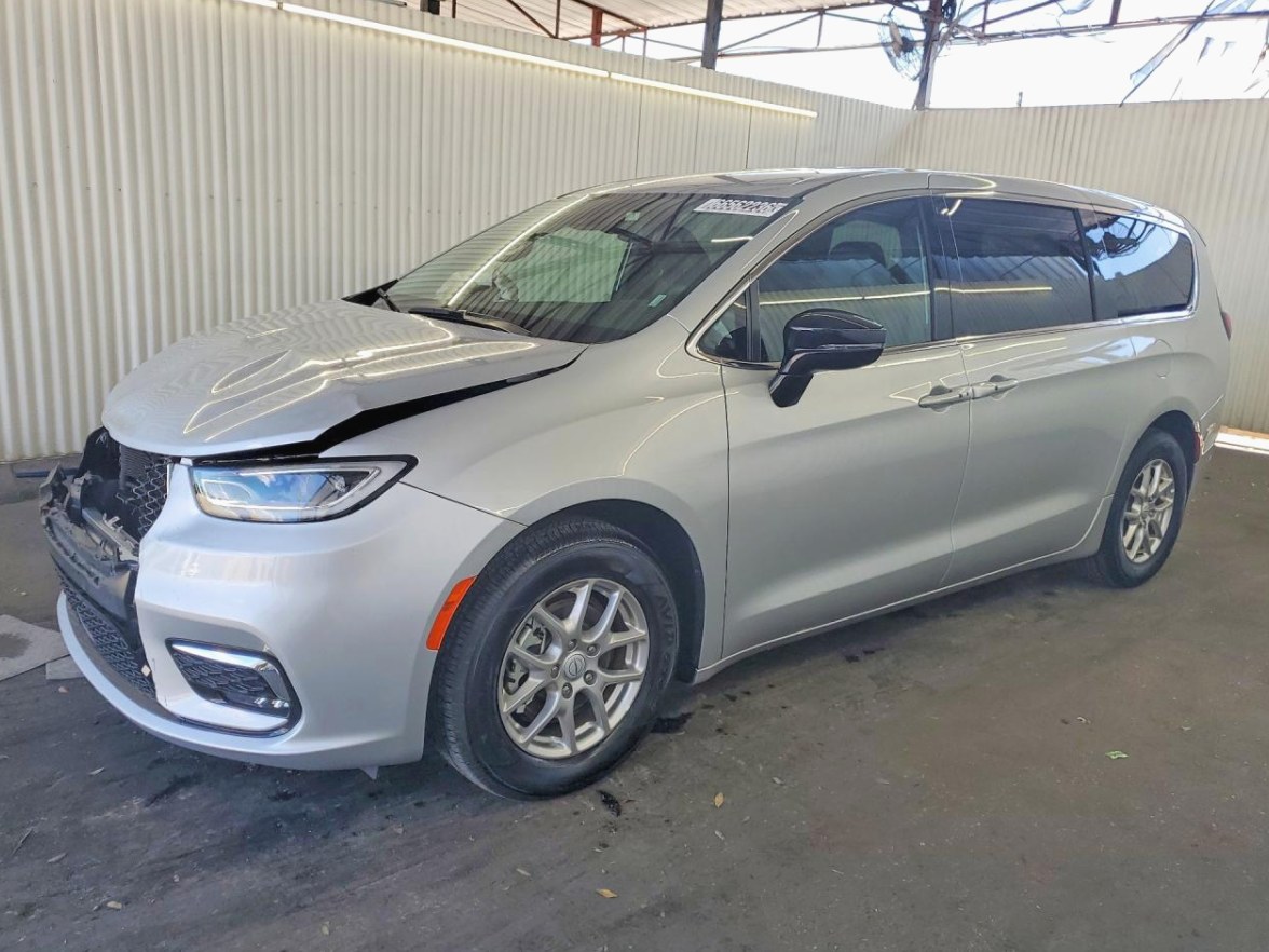 2026 Chrysler Pacifica