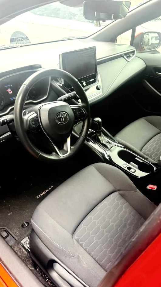 2020 Toyota Corolla XLE Sedan