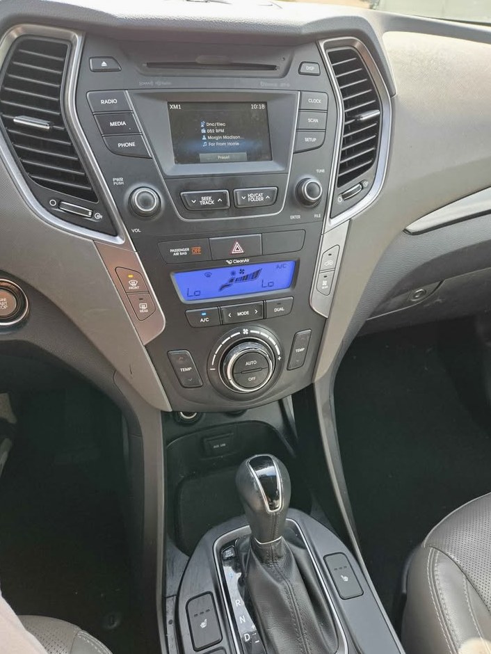 2015 Hyundai Santa fe 3rd