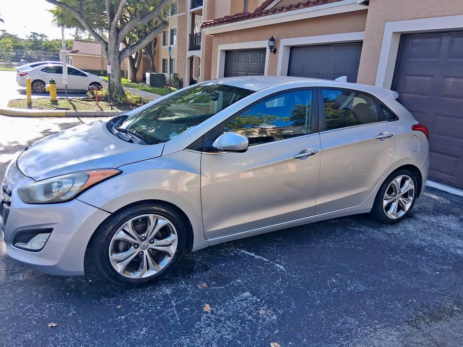 2013 Hyundai Elantra gt Hatchback