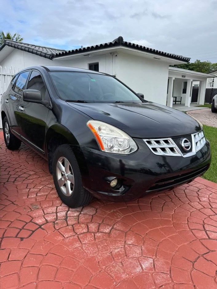 2012 Nissan Rogue sport S