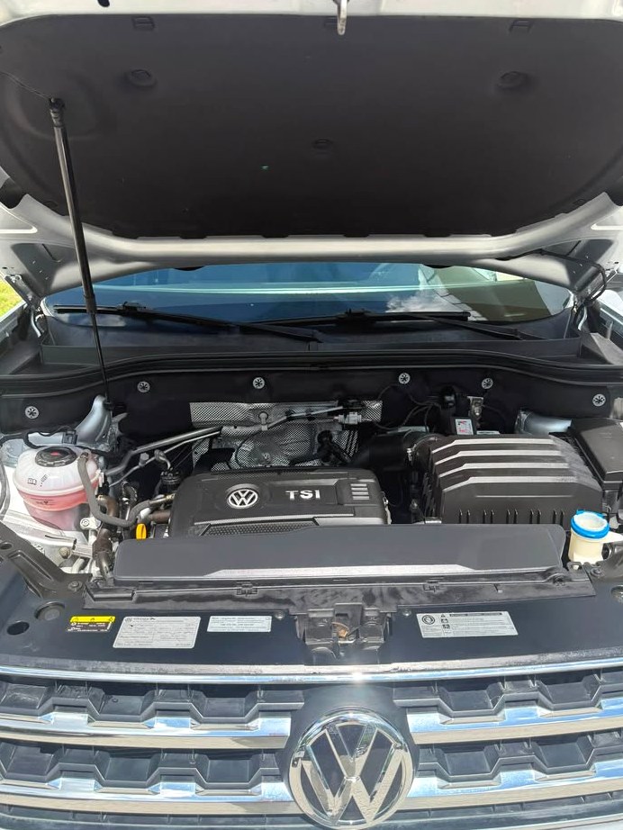 2018 Volkswagen 523665818157652 atlas