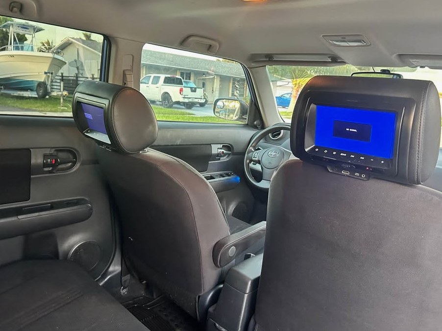 2010 Scion Xb Release Series