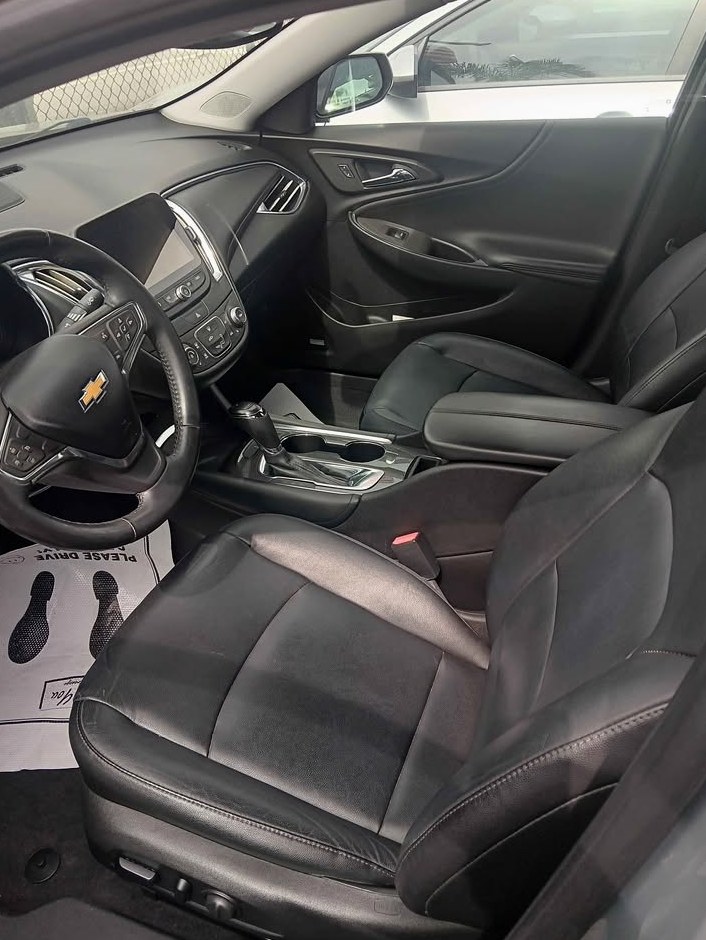 2017 Chevrolet Malibu LT Sedan
