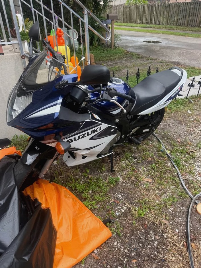 2008 Suzuki Gs