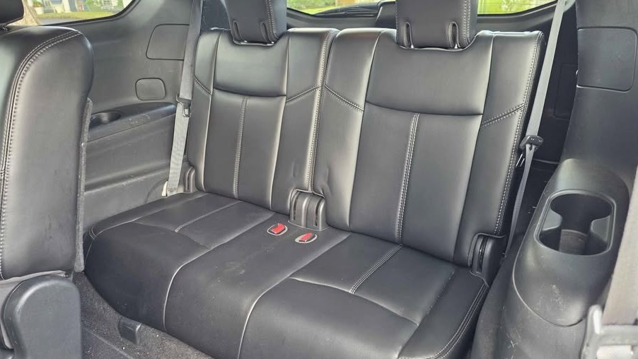 2018 Nissan Pathfinder SL Sport