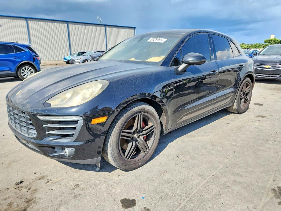 2016 Porsche Macan