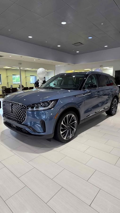 2026 Lincoln Aviator