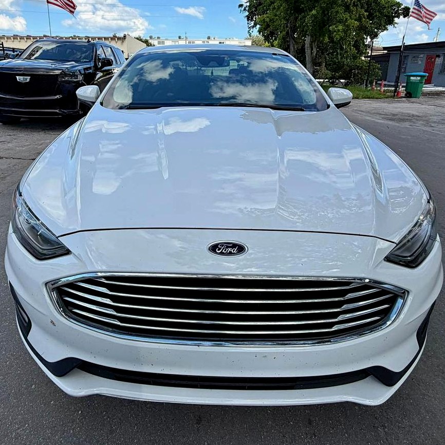 2019 Ford Fusion SE Sedan