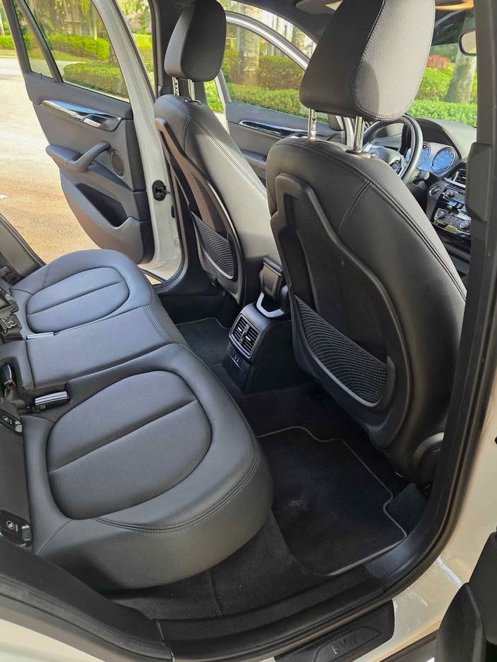 2021 BMW X1 sdrive28i
