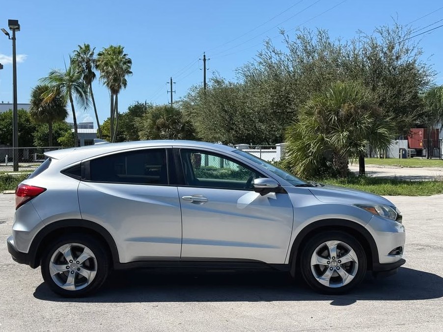 2015 Honda Hr-v ex sport