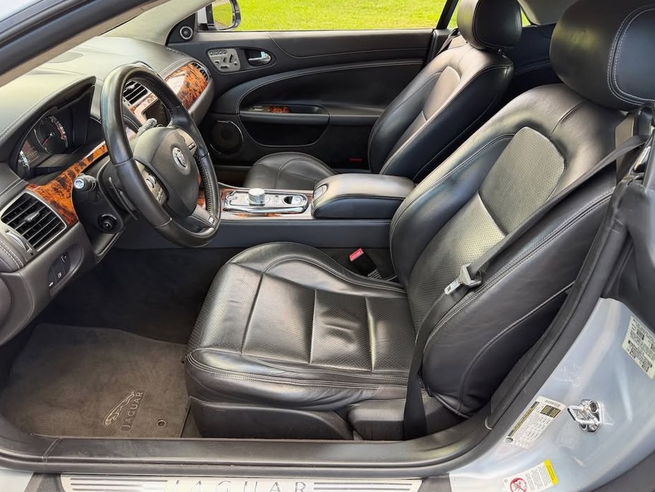 2011 Jaguar Xkr convertible supercharged