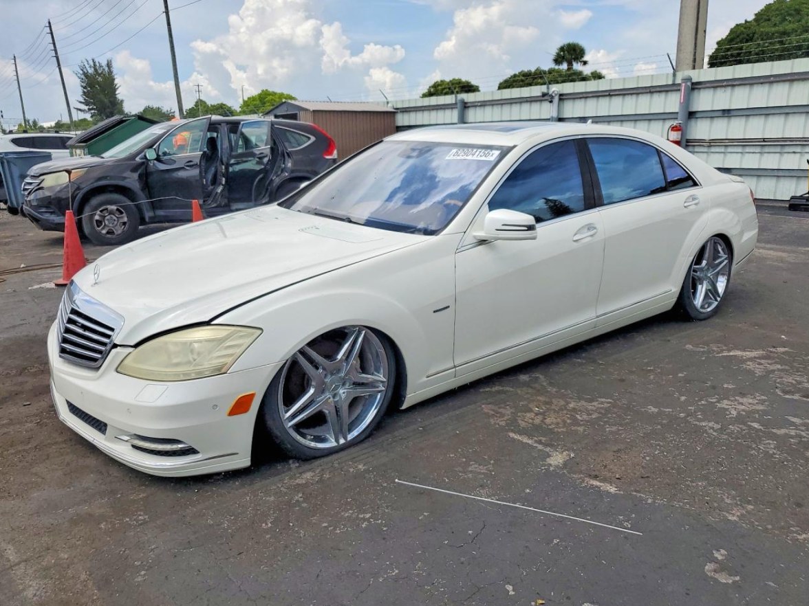 2010 Mercedes-Benz S