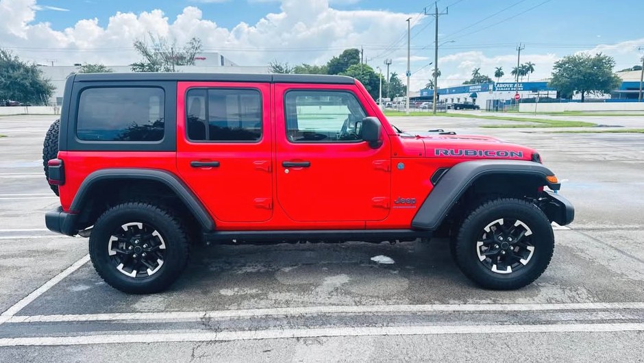 2024 Jeep Wrangler 4xe